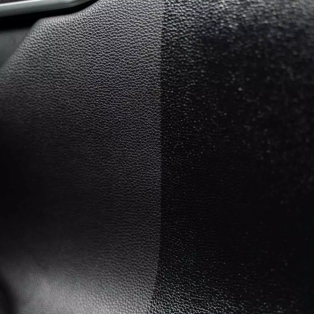 FRA-BER Brilliant Antistatik Konsol Ve İç Plastik Temizleyici Parlatıcı Vanilya Kokulu - 750 ml