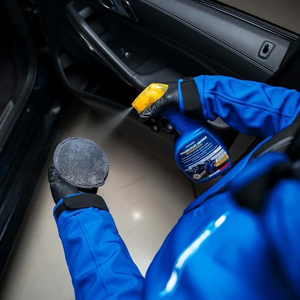 FRA-BER Polish Plus Aroma Antistatik Plastik, Trim, Vinil Yenileyici Bakım Spreyi - 750 ml