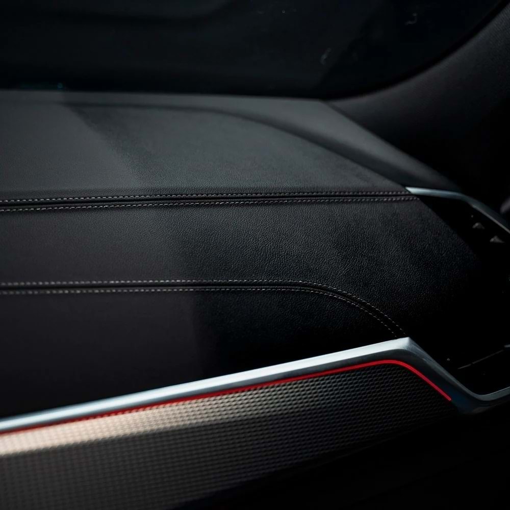 FRA-BER Polish Plus Aroma Antistatik Plastik, Trim, Vinil Yenileyici Bakım Spreyi - 750 ml