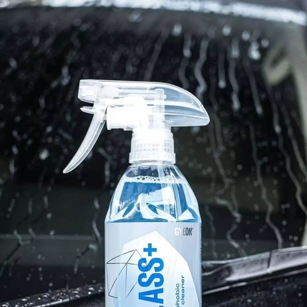 GYEON Q²M Glass+ Plus Araç Cam Yağmur Kaydırıcı Su İtici ve Temizleyici - 500 ml -Hidrofobik Parlak