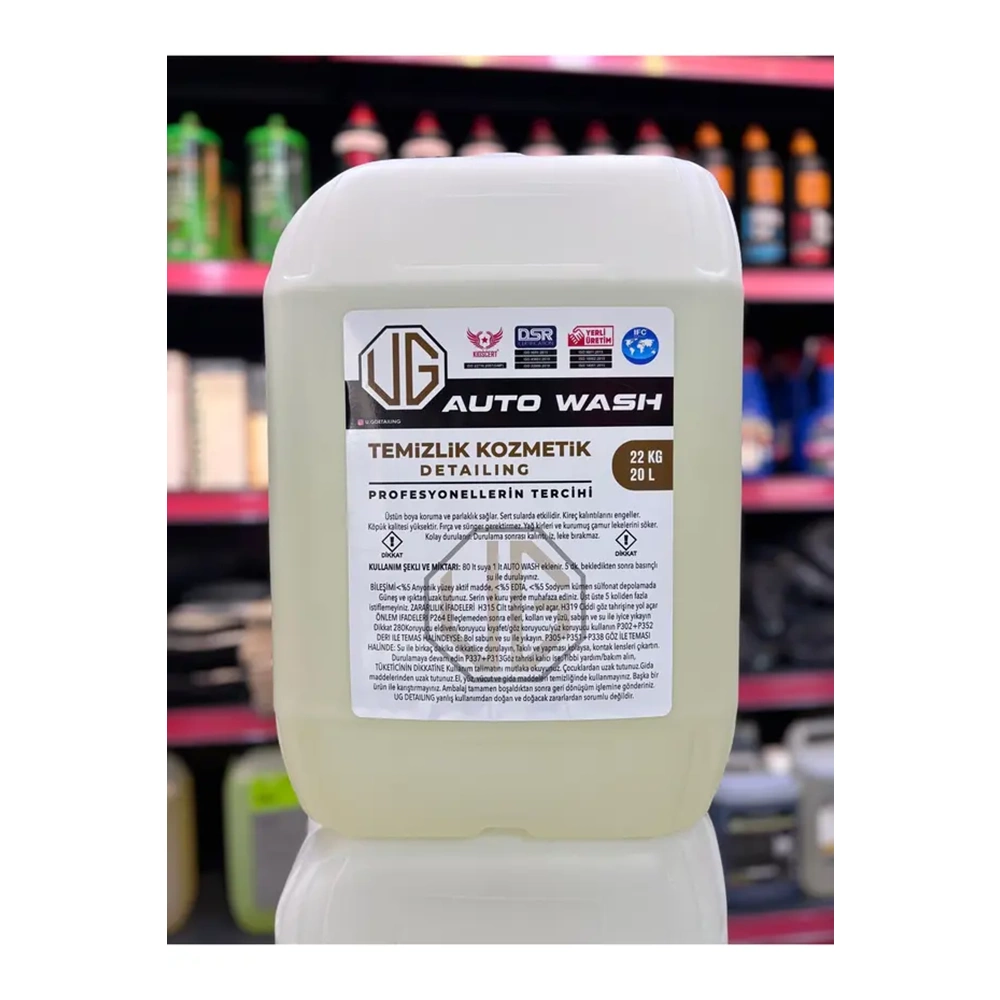 UG DETAILING AUTO WASH 22KG / 20LT FIRÇASIZ CİLALI OTO YIKAMA ŞAMPUANI (KOSTİKSİZ)