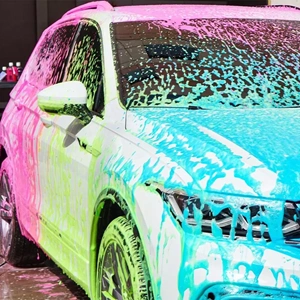 INNOVACAR S2 FOAMY Enzimli PH Nötr Yeşil Renkli Özel Kokulu Araç Yıkama Şampuanı - 1 lt