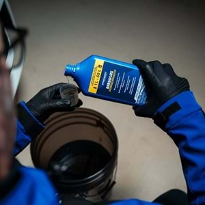 FRA-BER Bersolux Cilalı Köpüklü Manuel Araç Yıkama Şampuanı - 1000 ml