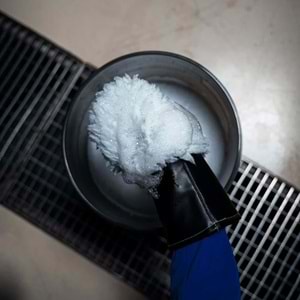 FRA-BER Bersolux Cilalı Köpüklü Manuel Araç Yıkama Şampuanı - 1000 ml