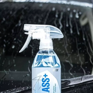 GYEON Q²M Glass+ Plus Araç Cam Yağmur Kaydırıcı Su İtici ve Temizleyici - 500 ml -Hidrofobik Parlak