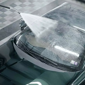 GYEON Q²M Glass+ Plus Araç Cam Yağmur Kaydırıcı Su İtici ve Temizleyici - 500 ml -Hidrofobik Parlak